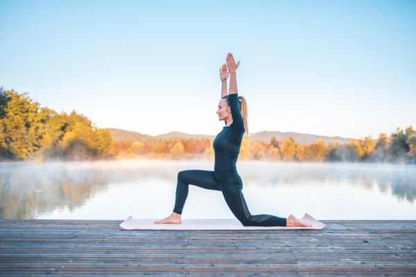 Low lunge (anjaneyasana)