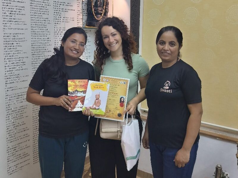 Mastering The Art Of Teaching: A Student’s Journey Through 400-Hour Advanced Yoga Training 5 Mastering the art of teaching: a student’s journey through 400-hour advanced yoga training